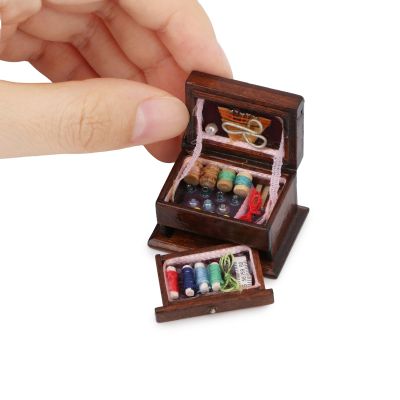 Dollhouse Accessories Miniature Sewing Tool Kit 1:12 Sewing Room Accessories Sewing Box Simulation Model Dollhouse Decorations (D)