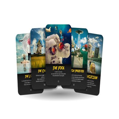 Ibiza Tarot- Collage Art Tarot - Major Arcana| Fortune Telling Tarot Cards Deck for Beginners |Authentic Tarot Experience - Set of 22 Cards