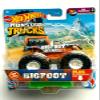 DieCast Hot Wheels Monster Trucks Bigfoot, Ride Truck with re-Crushable car 73/75 (1:64 Scale) view 1