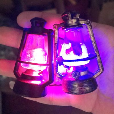 Dollhouse Miniature Kerosene Lamp Retro Led Lantern Micro Landscape Crafts 2pcs Style2 Dollhouse Accessories