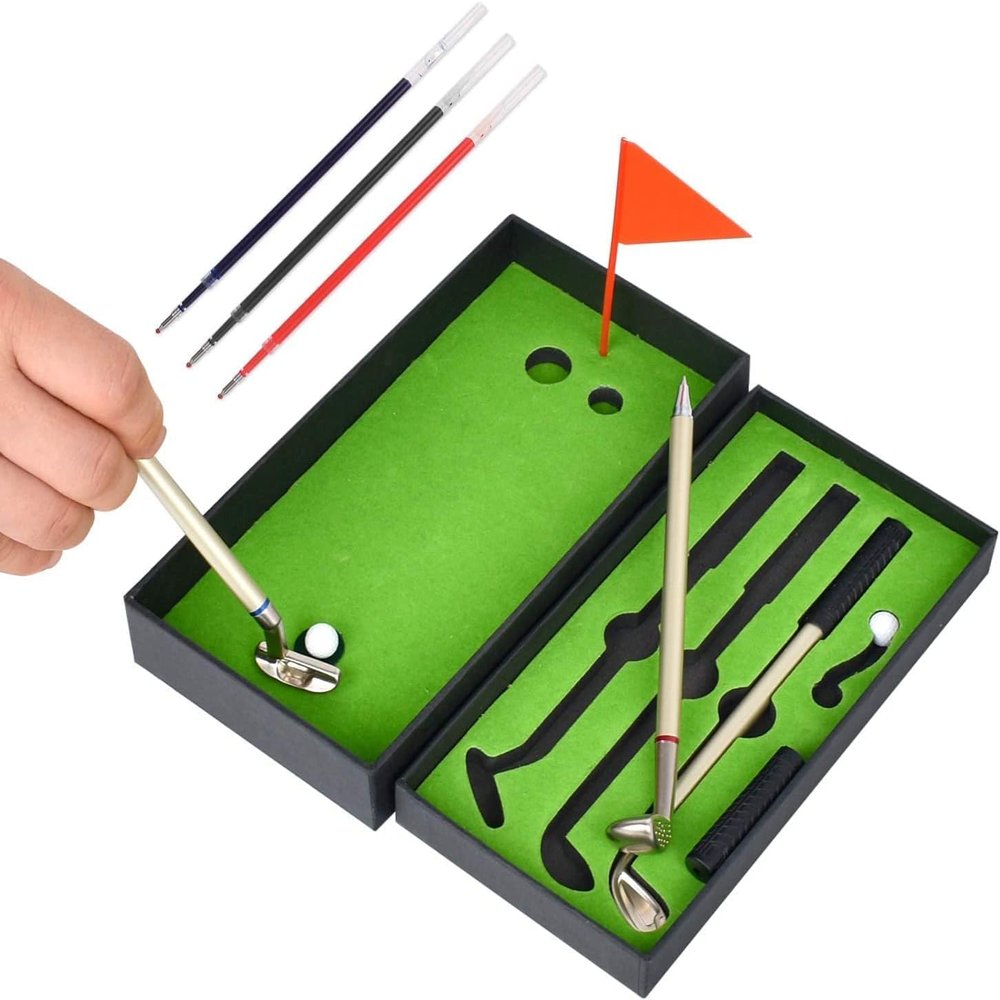 Mini golf set pen, red, blue and black three kinds of ink, suitable for office, study when tired decompression, desktop mini golf course cool workbench accessories fun novelty birthday gift