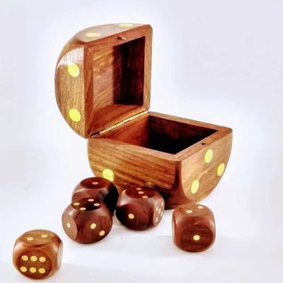 KAM Home Domino DICE Wooden Game Dice Box with Five Dice Square Gifts for Christmas