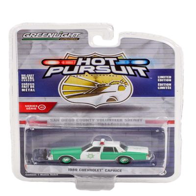 Greenlight 1:64 Hot Pursuit Series 40 - 1989 Caprice - San Diego County Volunteer Sheriff - San Diego, California 42980-B [Shipping from Canada]