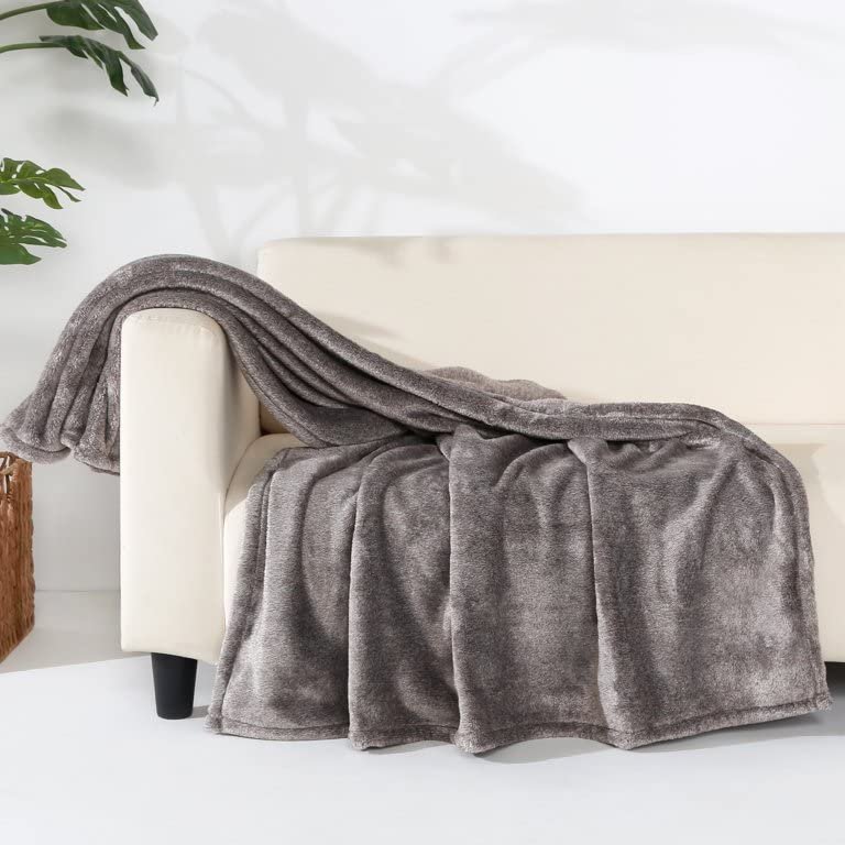 Berkshire Blanket & Home Eco Plush Throw (Blue)