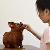 LSHAOBO Rosewood Fu Pig Piggy Bank Change Coins Banknotes Living Room Decorations Wood Carving Ornaments view 3