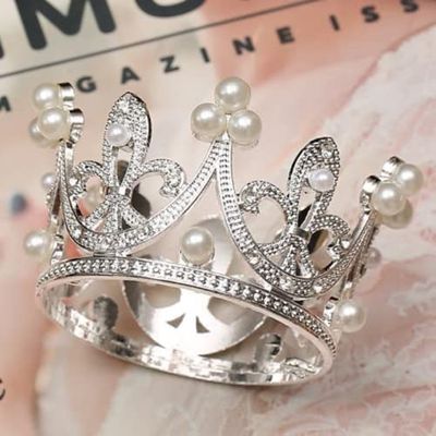 YADIRF Mini Crown Cake Topper Tiara Small Cupcakes Crown For Birthday Bridal Wedding Party Baby Shower (Silver)