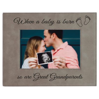 CustomGiftsNow When a Baby is Born so are Great Grandparents Laser Engarved Faux Leather Grey Leatherette Wall Hanging/Tabletop 4x6 Landscape Picture Group Family New Grandchild Baby Photo Frame