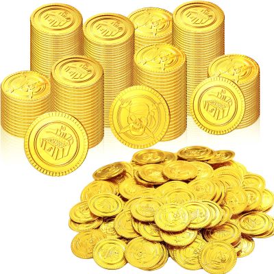 Charniol 200 Pcs St. Patrick's Day Pirate Gold Coins Plastic Gold Treasure Fake Pirate Coins Decorations for Party Favor Supplies, Treasure Hunting Game Party Decorations
