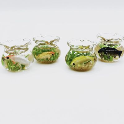 4Pcs Fish Tank Toy 1:12 Scale Miniature Dollhoue Accessories, Resin Dollhouse Fish Tank Round Fish Bowls Accessories for Garden Decor Random Color