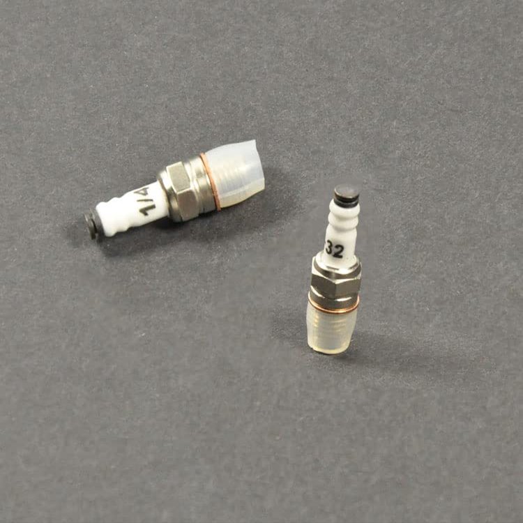 Replacement Part For 1pcs Engine Parts RC Model Engine ME-8 1/4-32 Spark Plug