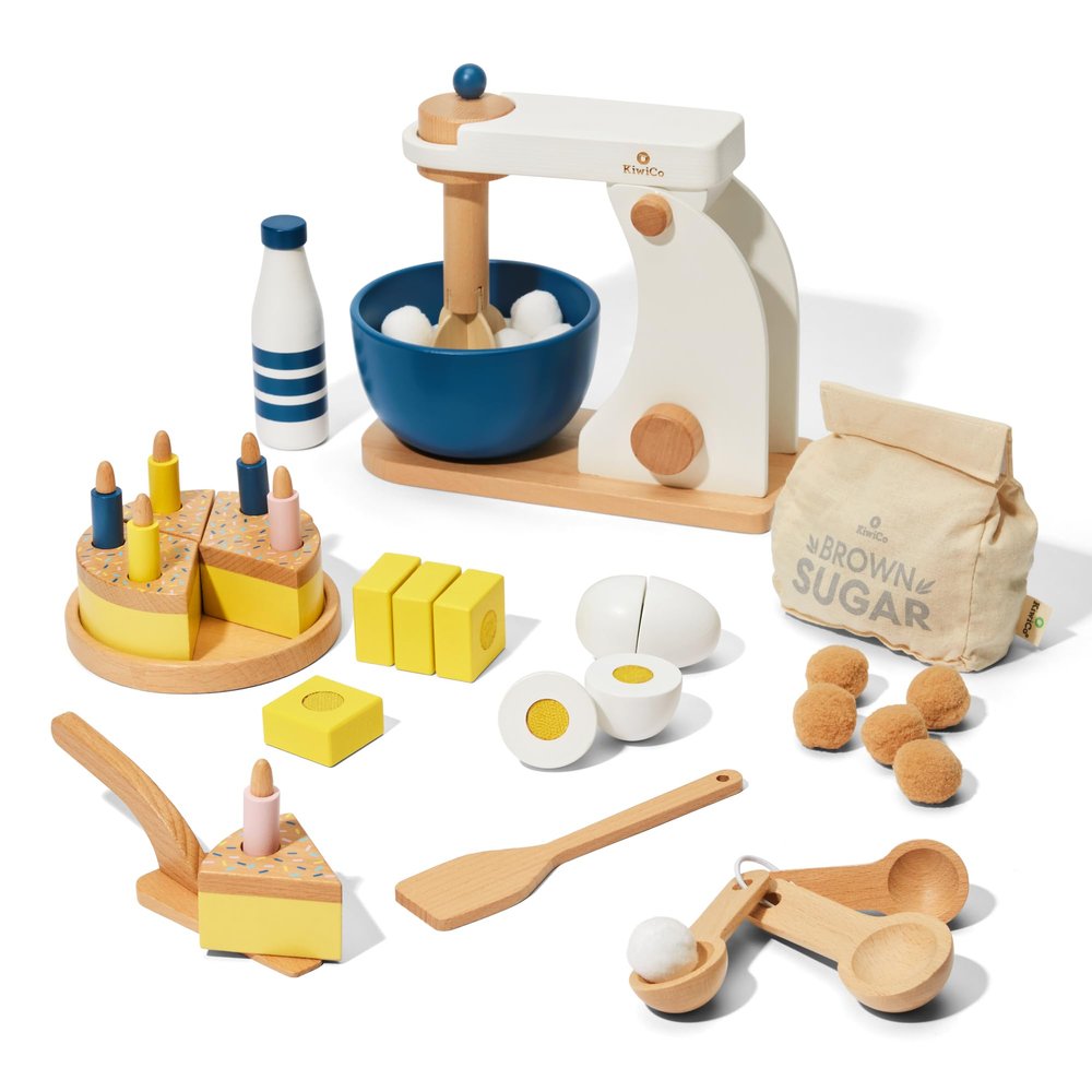 KiwiCo Bake-a-Cake Stand Mixer | Play Kitchen | Kids Baking Gift Set Ages 3+ | Learn Early Math with Wooden Play Set | Includes Ingredients, Mixer, Measuring Spoons & Recipe Cards