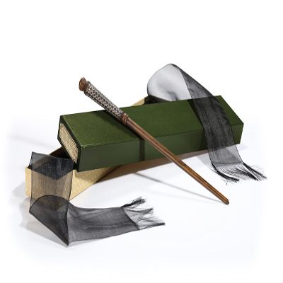 Wand of Vicencia Santos in Collector's Box