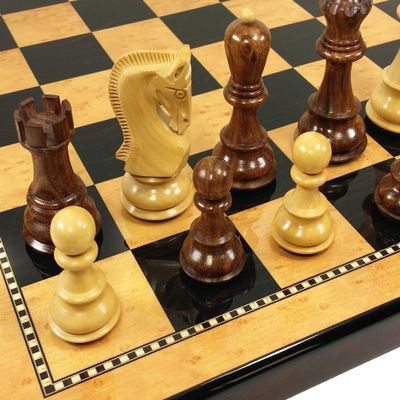 4 Queens - Opposite Tops - 3 3/4" King Staunton Acacia Wood Russian Knight Chess Men Set W/ 18" Gloss Walnut Color Board