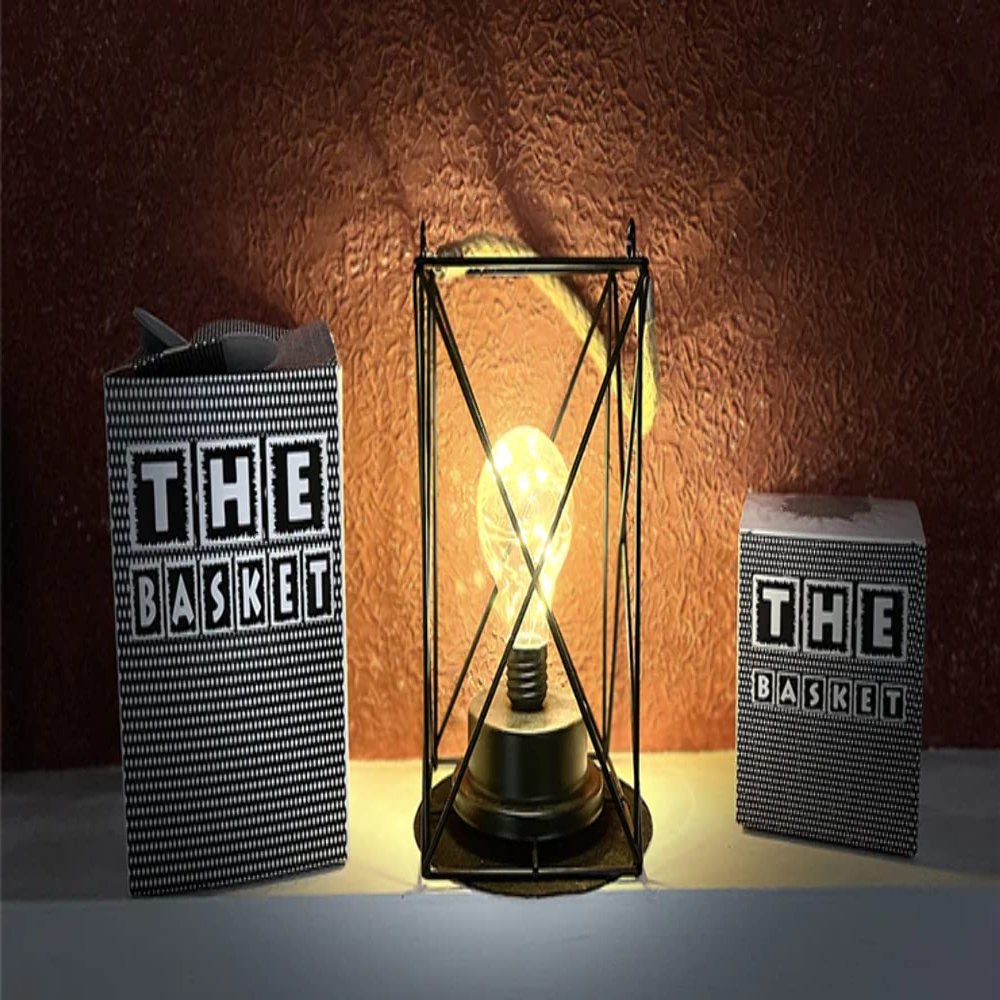 The Basket Close UP (Gimmicks and Online Instructions) by Adrian Vega - Trick