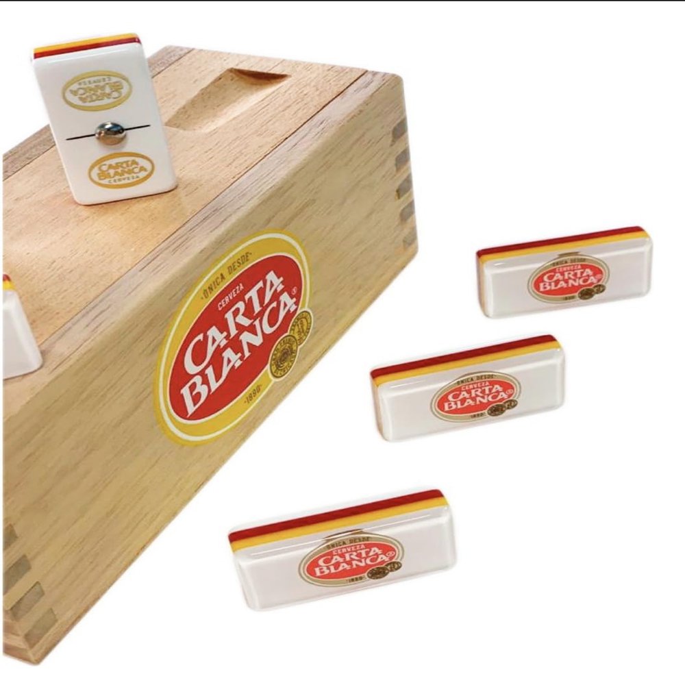 Domino Carta Blanca Hecho en Mexico with Traditional Wood case - Dominoes Size : 1 3/4 x 7/8 x 1/2 inches - Smaller Than The Standard Size