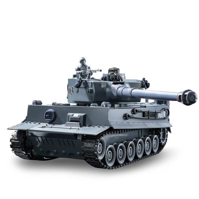 Bvrorere RC Military Tank, WW2 Tiger I Army Tank Toy with IR Battle, 2.4GHz Remote Control Military Vehicles with Lights & Rotating Turret, Gift for Boys, Kids, Adults & Collectors