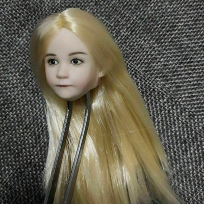 1/6 Scale Female Head Sculpt, Pale Skin Asian Loli Girl Blonde Hair Head Carved for 12inches Action Figure Body Doll