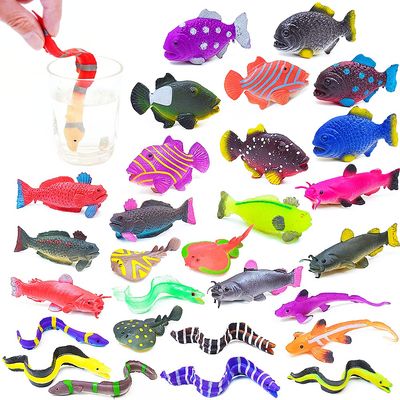 10 Pcs Sea Animal Figurines Bath Toys, Color Changing Toys, Stretchy Ocean Fish Statue, for Kids 3+, for Themed Parties, Cake Topper, Goodie Bag Fillers, Classroom Rewards
