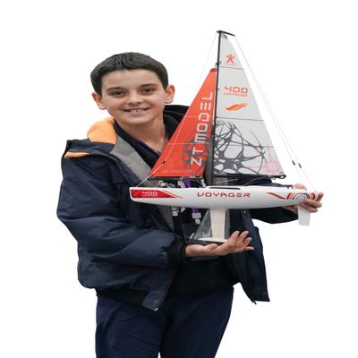 PLAY STEAM Voyager400 2.4GHz RC Motor Powered Sailboat in Red - 26" Tall
