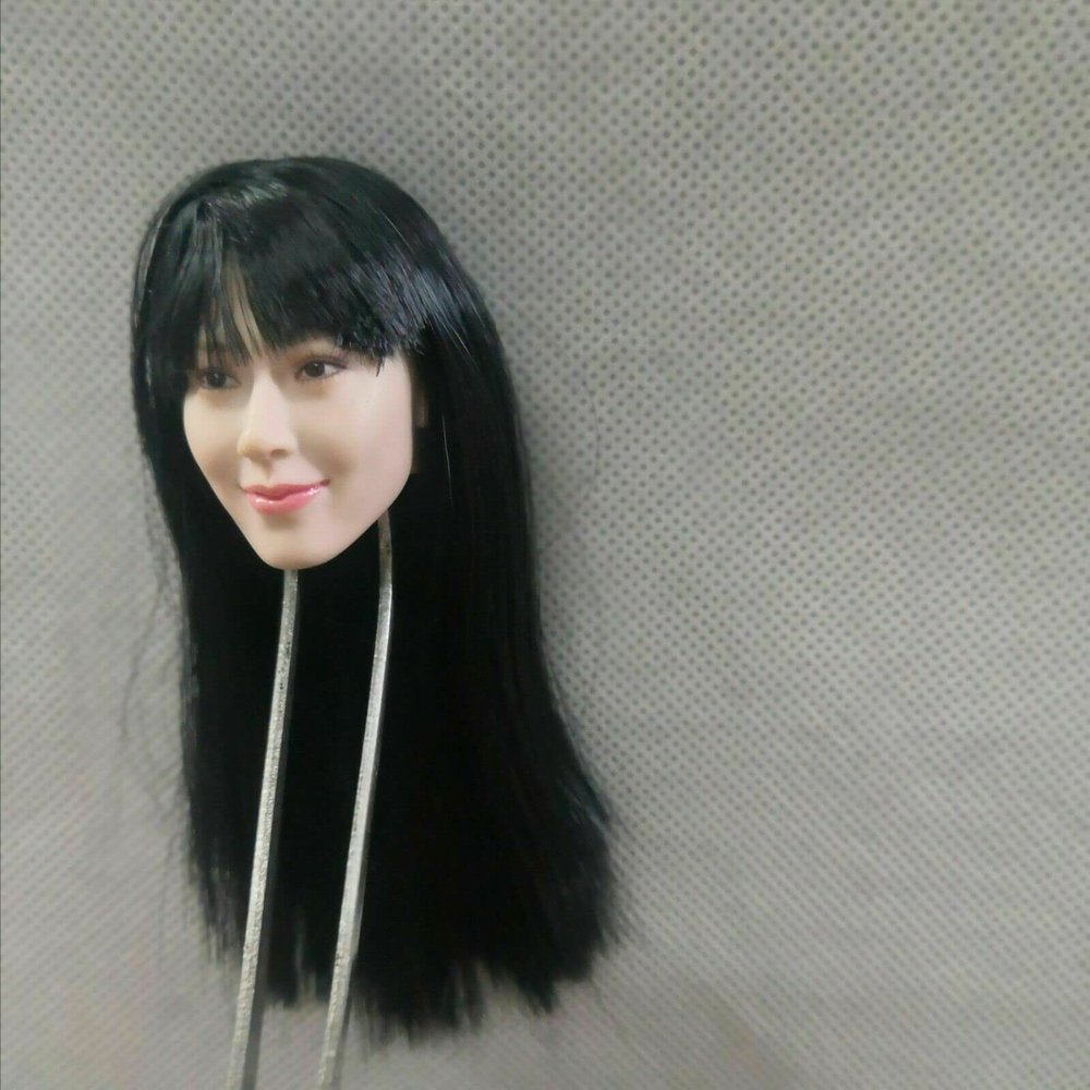 1/6 Scale Female Head Sculpt, Girl Black Hair Pale Skin Head Carved for 12inch Seamless Action Figure Body Doll