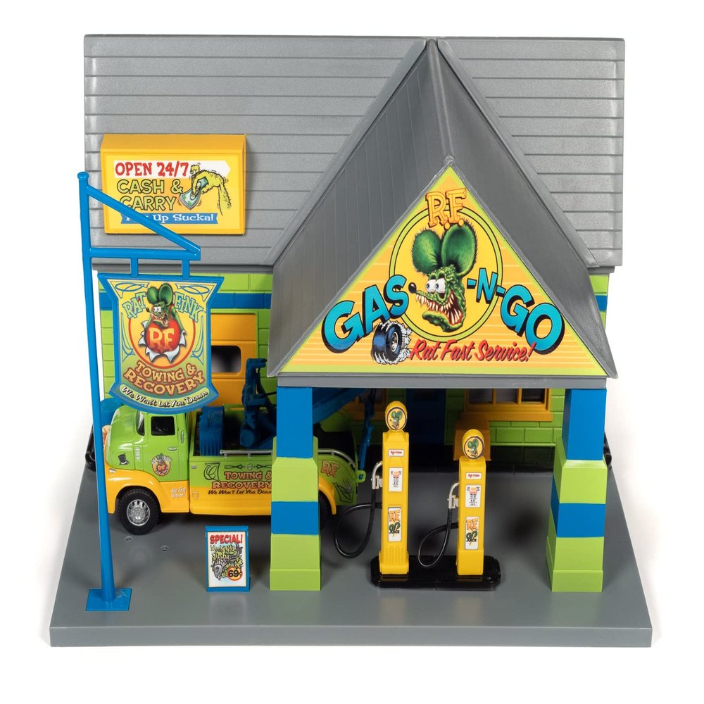 Auto World 1:48 Scale Rat Fink Garage with 1:32 Tow Truck Set