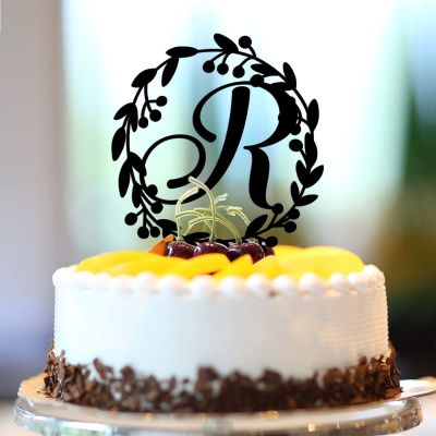 Vinisong Personalized Letter Cake Toppers Initials R Cake Topper Black Acrylic Cake Decoration Wreath Cake Topper Perfect for Birthday Wedding Anniversary Party(R,08)