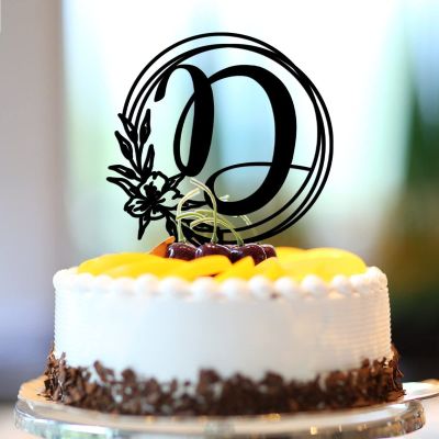 Vinisong Personalized Letter Cake Toppers Initials D Cake Topper Black Acrylic Cake Decoration Wreath Cake Topper Perfect for Birthday Wedding Anniversary Party(D,07)