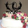 Vinisong Personalized Letter Cake Toppers Initials Q Cake Topper Black Acrylic Cake Decoration Wreath Cake Topper Perfect for Birthday Wedding Anniversary Party(Q,10) view 4