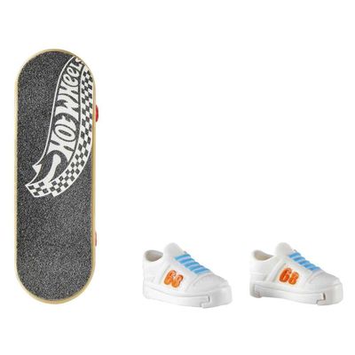 Hot Wheels Skate Board 30 Shoe 2 Toy Vehicle for Children Ages 5 and Up