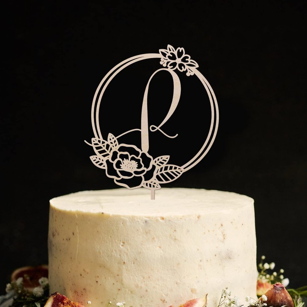 Vinisong Personalized Initials Cake Topper Wreath Letter R Cake Topper Wood Monogram Cake Topper Rustic Wedding Cake Topper Birthday Cake Decoration(Design 08,R)