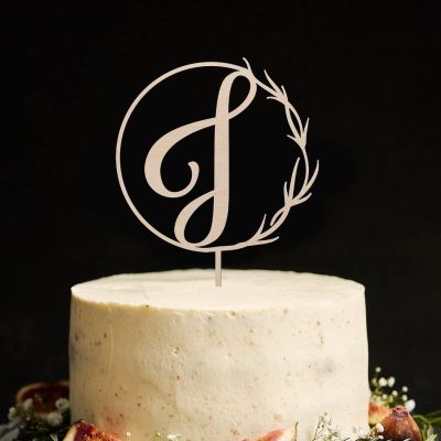 Vinisong Personalized Initials Cake Topper Wreath Letter J Cake Topper Wood Monogram Cake Topper Rustic Wedding Cake Topper Birthday Cake Decoration(Design 06,J)