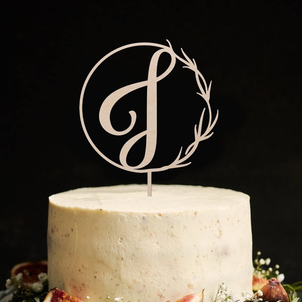 Vinisong Personalized Initials Cake Topper Wreath Letter J Cake Topper Wood Monogram Cake Topper Rustic Wedding Cake Topper Birthday Cake Decoration(Design 06,J)