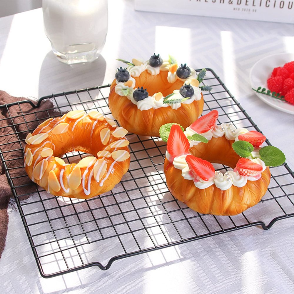 Firlar 3 Pcs Simulation Donut Fake Cake Doughnut, Artificial Fruit Cake Fake Simulation Realistic Food, Faux Cakes Simulation Realistic Cupcake Bread Dessert, Muffin Bread Dessert Home Party Decor