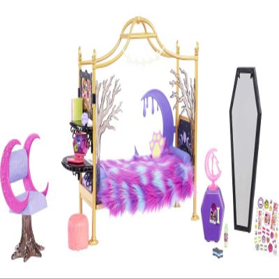 Monster High Playset, Clawdeen Wolf Bedroom with Doll House Furniture & Toy Accessories Like Spooky Decor & Snacks, Sticker Sheet