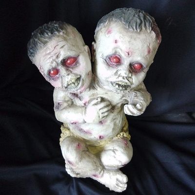 Halloween Ghost Doll Props Scary Haunted House Adornment,Realistically Latex Mummified Ghost Baby Decoration,Creepy Zombie Babies Ugly Devil Statue Tricky Prank Venue Layout Ornament (B5)