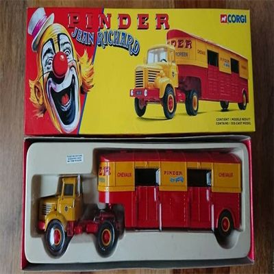 Corgi Berliet TLR & Horse Box Trailer PINDER Jean Richard Circus Ltd Edition 1/50 DIECAST Truck Pre-Built Model