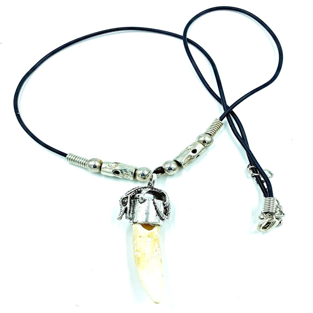 Alligator Tooth Necklace GT50 Gator New Orleans Louisiana Cajun Creole Voodoo Bayou Genuine