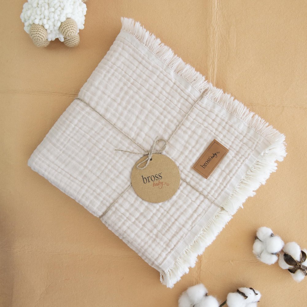 100% Cotton Unisex Baby Cover, 4 Layers, Swaddle for Newborn Baby,110 * 120 cm Muslin Blanket, Baby Muslin Blanket Soft (Beige)