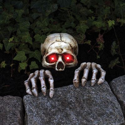 Fun World LITE UP Skeleton Grave