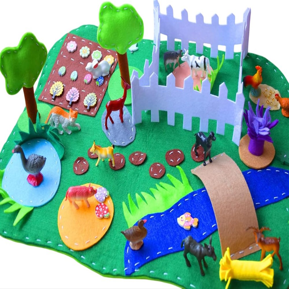 arm Felt Play Mat with 14 Animals Barnyard Waldorf Play Set Small World for Kids Pretend Play Travel Educational Toy Playscape Busy Toddler (with 14 Animals)