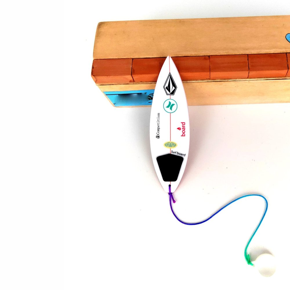 MAOERYAN Finger Surfboard/Rad Fingerboard Toy/Surf The Wind/Mini Board for Kids and Surfers Hone Surfer Skills