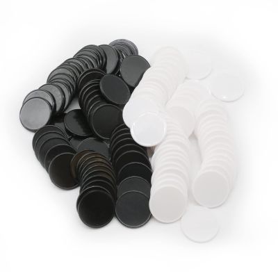 HAKITAROOM Set of 100 Opaque Plastic Learning Counters Mini Poker Chips Game Tokens with Storage Box (Black+White, 1 Inch)