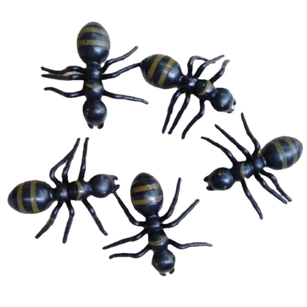 Sujosa 30pcs Fake Big Ants GiantAnts Ant Queen Plastic Fake Bugs Insects Halloween April Fools Christmas Party Gags Gifts Pranks for Adults