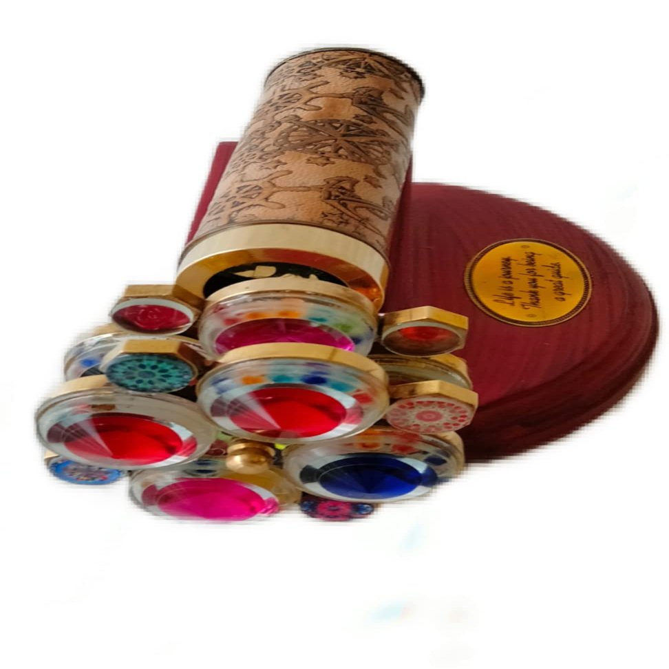 MUSKAN NAUTICAL STORE Brass Kaleidoscope Unique Kaleidoscope for Wheel Kaleidoscope Nautical Gift Full Length :- 7 inch (Without Stand)