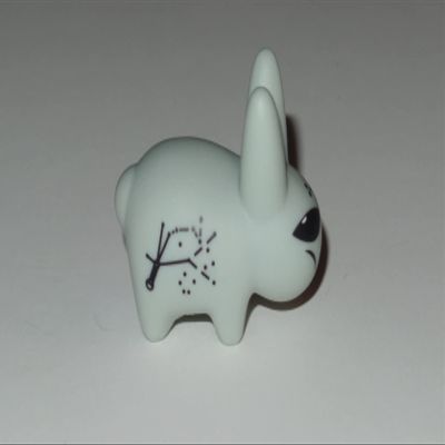 Kidrobot Lore of The Labbits Alien 1.5" Vinyl Figure Mini Series Frank Kozik