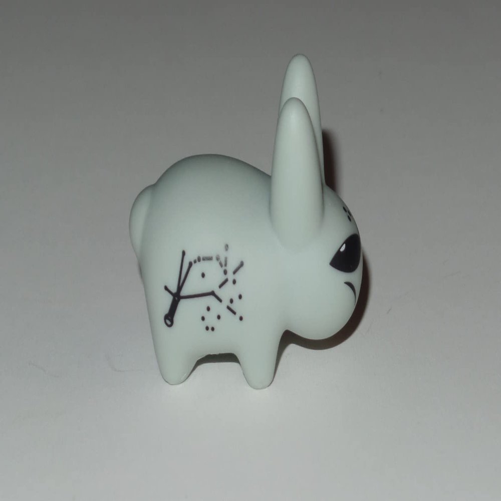 Kidrobot Lore of The Labbits Alien 1.5" Vinyl Figure Mini Series Frank Kozik