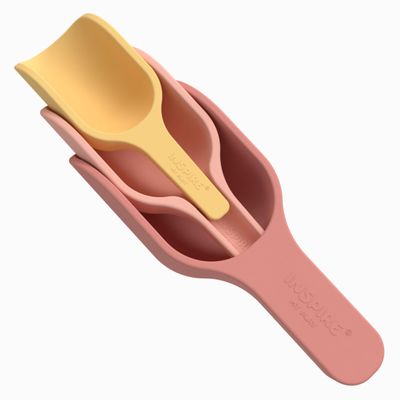 Inspire My Play - 3 x Silicone Nesting Scoops - Perfect for Sensory PlayTray - Sensory Bin Accessories - Special Education Classroom Supplies - Montessori Education Toys - Multi-Purpose Shovel - Coral