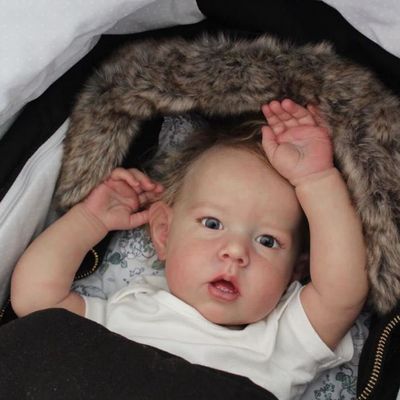 Pinky Lifelike Reborn Baby Doll Realistic Looking Huge Adorable Baby Doll 28Inch 70cm Newborn Baby Boy Toddler Dolls Toy for Ages 3+