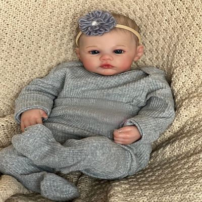 iCradle Reborn Baby Dolls 19 Inch Realistic Newborn Baby Girl Doll Real Life Baby Dolls with Outfit & Accessories