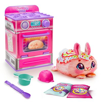 Cookeez Makery Cinnamon Treatz Oven  Interactive Bake & Reveal Oven Playset with Mystery Scented Plush (Cinnamon Pooch, Fondant Feline, or Strawberry Swirl), Mixing Tools, Dough, & Accessories, 5+